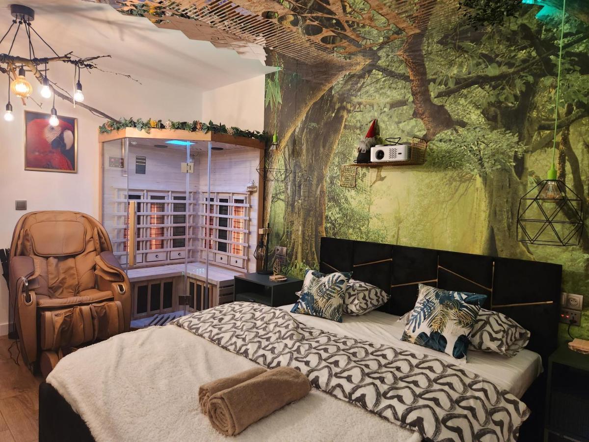 Warszawa Wola Wyjatkowe Studio Z Jacuzzi, Sauna I Fotelem Do Masazu - Exceptional Studio In Warsaw With Jacuzzi, Sauna And Massage Chair المظهر الخارجي الصورة